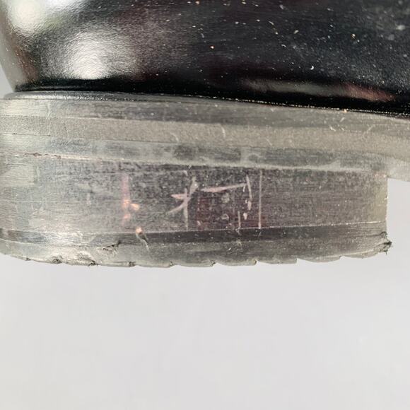 APERLAI Size 7.5 Black Silver Studded Patent Leather Fringed Moccasin Flats - Picture 10 of 14